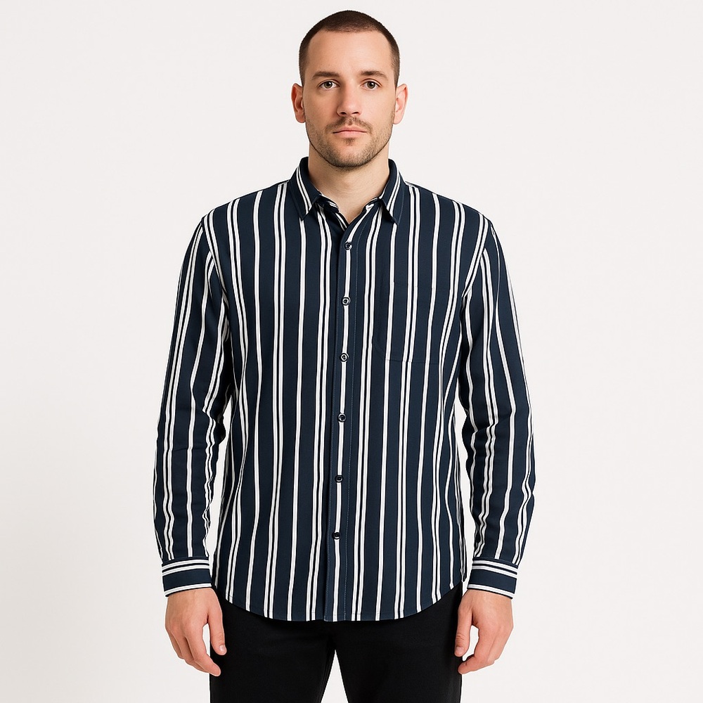 PacSun Men’s Black & White‎ Vertical Stripe Button Down Shirt Size L